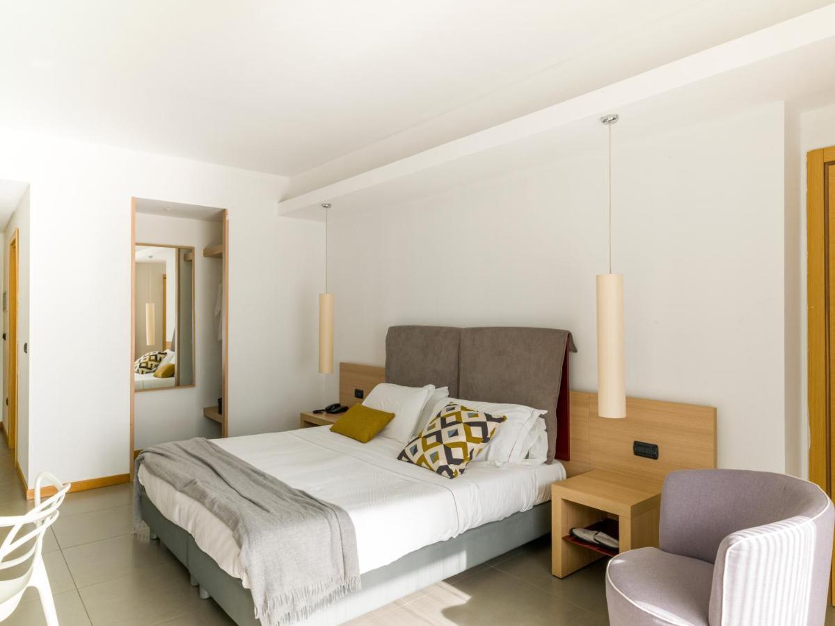 Esperia Palace Hotel & Resort Spa Zafferana Etnea Exteriör bild