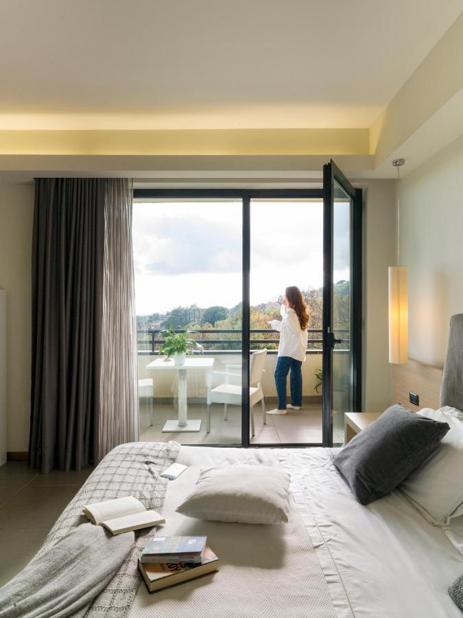 Esperia Palace Hotel & Resort Spa Zafferana Etnea Exteriör bild