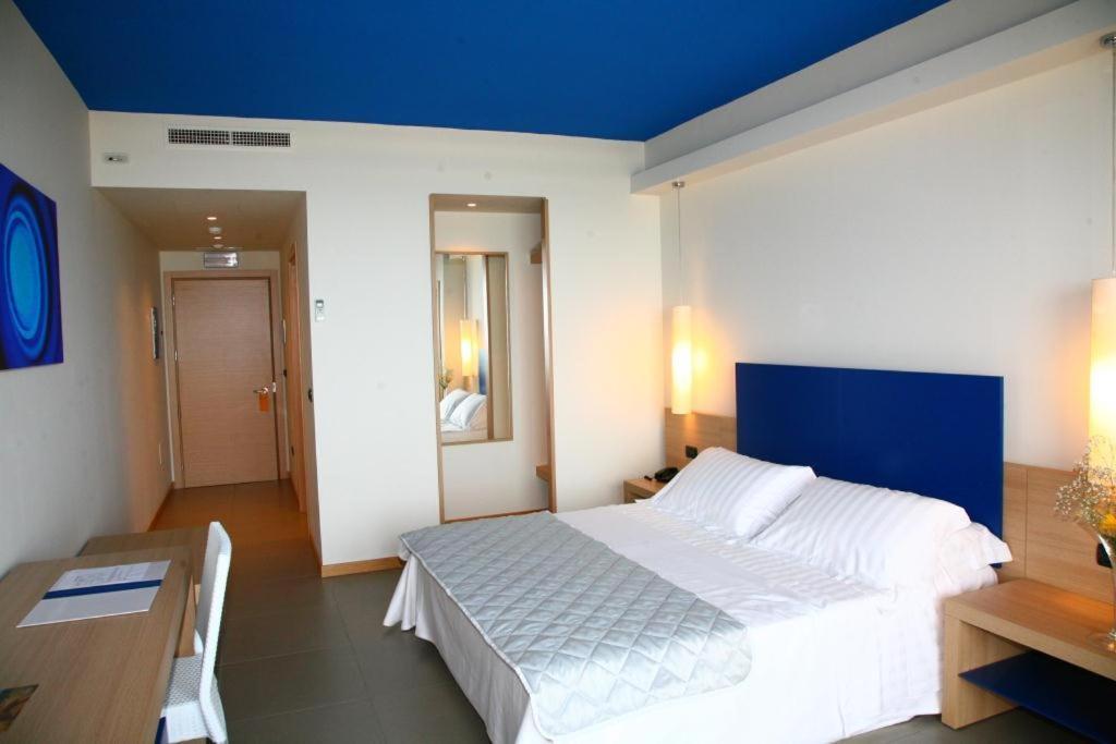 Esperia Palace Hotel & Resort Spa Zafferana Etnea Exteriör bild