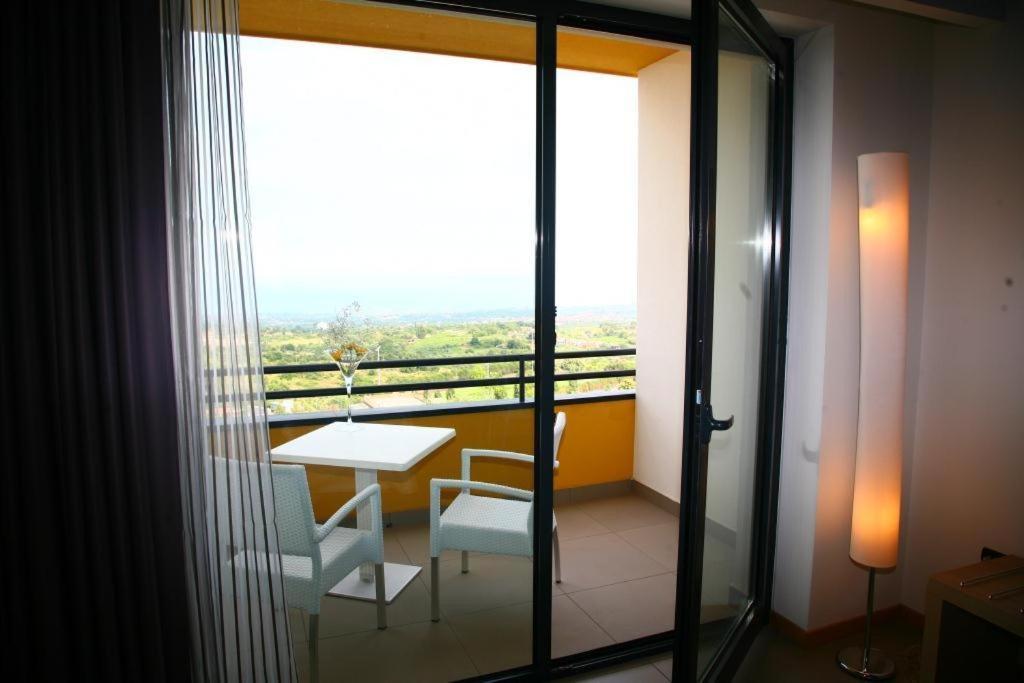 Esperia Palace Hotel & Resort Spa Zafferana Etnea Exteriör bild
